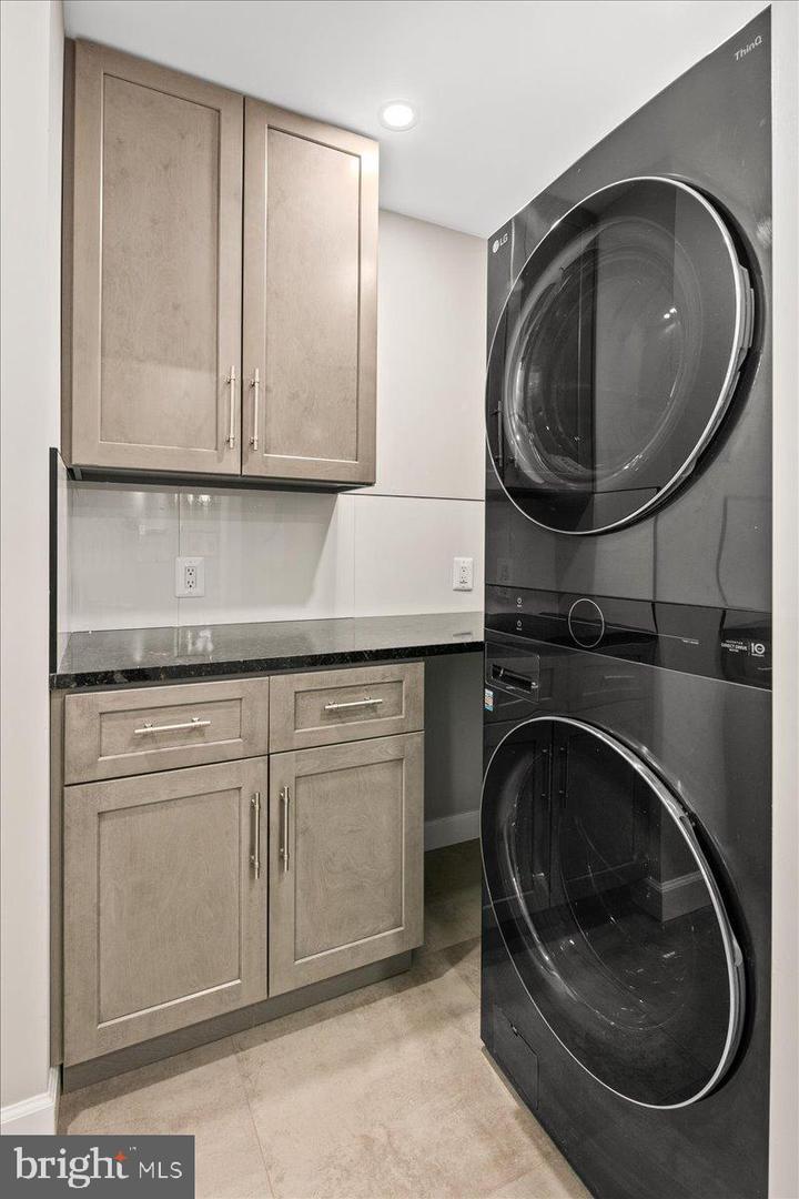 353 GALLOP WOOD PL, GREAT FALLS, Virginia 22066, 5 Bedrooms Bedrooms, 22 Rooms Rooms,4 BathroomsBathrooms,Residential,For sale,353 GALLOP WOOD PL,VAFX2279890 MLS # VAFX2279890 353 GALLOP WOOD PL, GREAT FALLS, Virginia 22066, 5 Bedrooms Bedrooms, 22 Rooms Rooms,4 BathroomsBathrooms,Residential,For sale,353 GALLOP WOOD PL,VAFX2279890 MLS # VAFX2279890