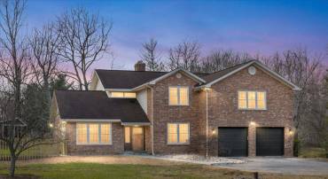 353 GALLOP WOOD PL, GREAT FALLS, Virginia 22066, 5 Bedrooms Bedrooms, 22 Rooms Rooms,4 BathroomsBathrooms,Residential,For sale,353 GALLOP WOOD PL,VAFX2279890 MLS # VAFX2279890