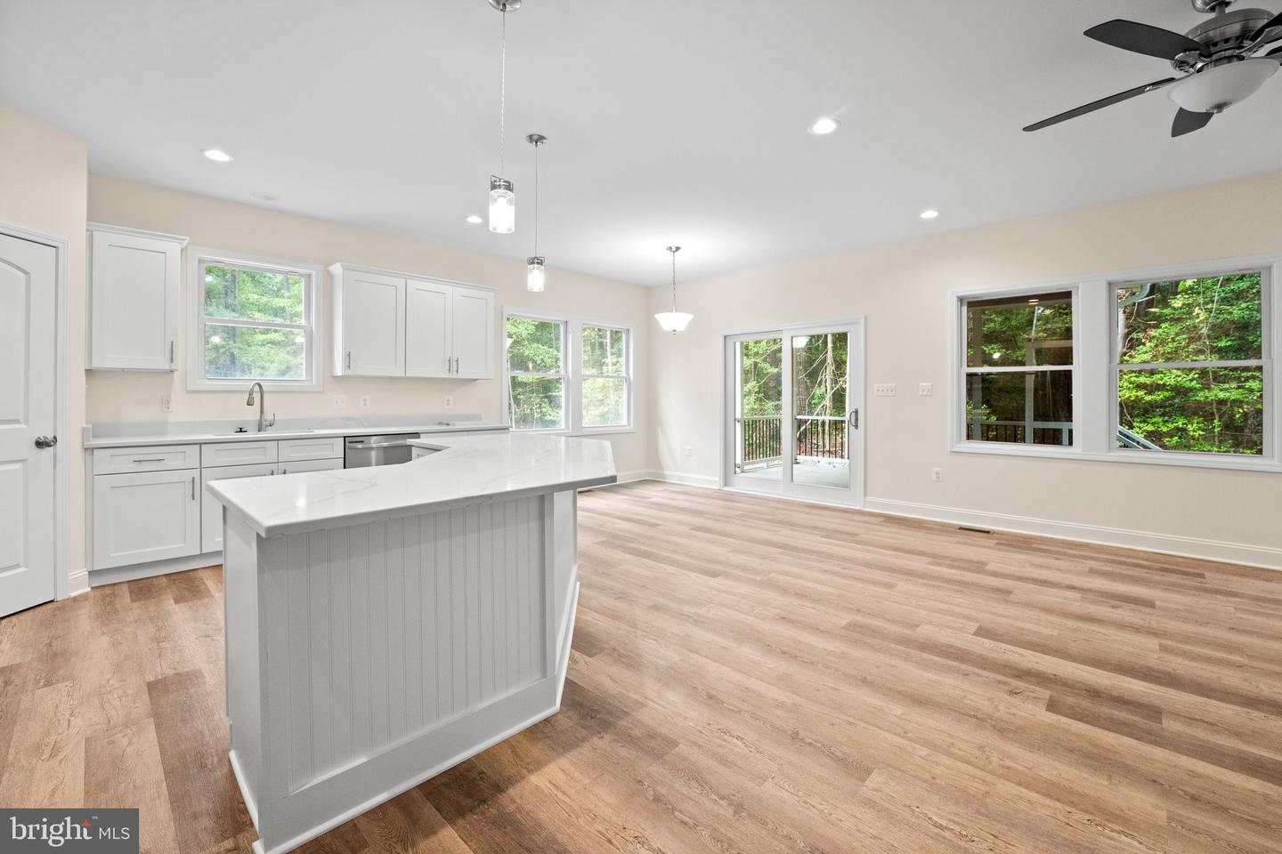 94 DINGLEY RD, MONTROSS, Virginia 22520, 3 Bedrooms Bedrooms, 5 Rooms Rooms,3 BathroomsBathrooms,Residential,For sale,94 DINGLEY RD,VAWE2010184 MLS # VAWE2010184