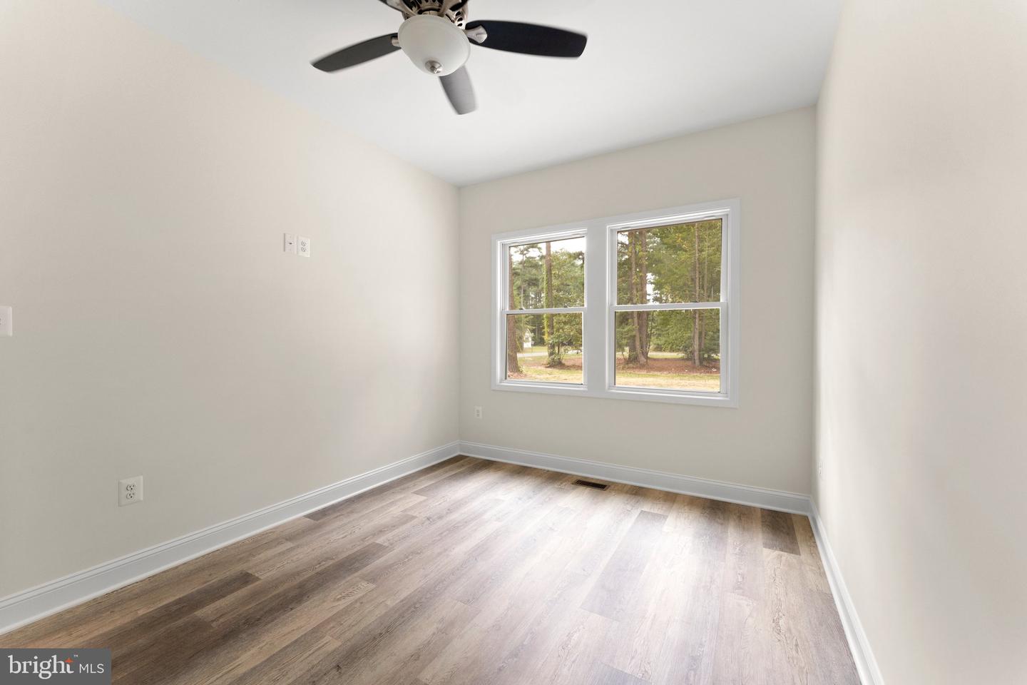 94 DINGLEY RD, MONTROSS, Virginia 22520, 3 Bedrooms Bedrooms, 5 Rooms Rooms,3 BathroomsBathrooms,Residential,For sale,94 DINGLEY RD,VAWE2010184 MLS # VAWE2010184