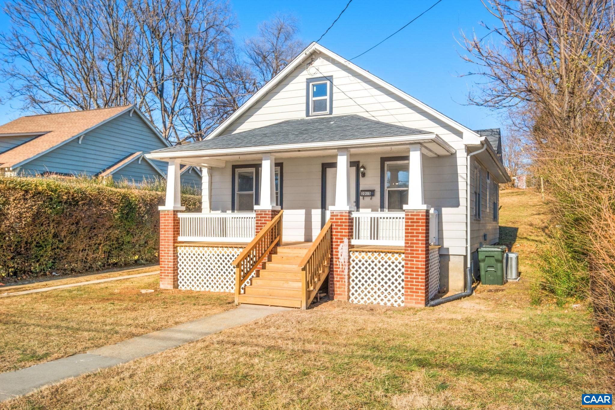 2015 W BEVERLEY ST, STAUNTON, Virginia 24401, 2 Bedrooms Bedrooms, ,1 BathroomBathrooms,Residential,2015 W BEVERLEY ST,672165 MLS # 672165