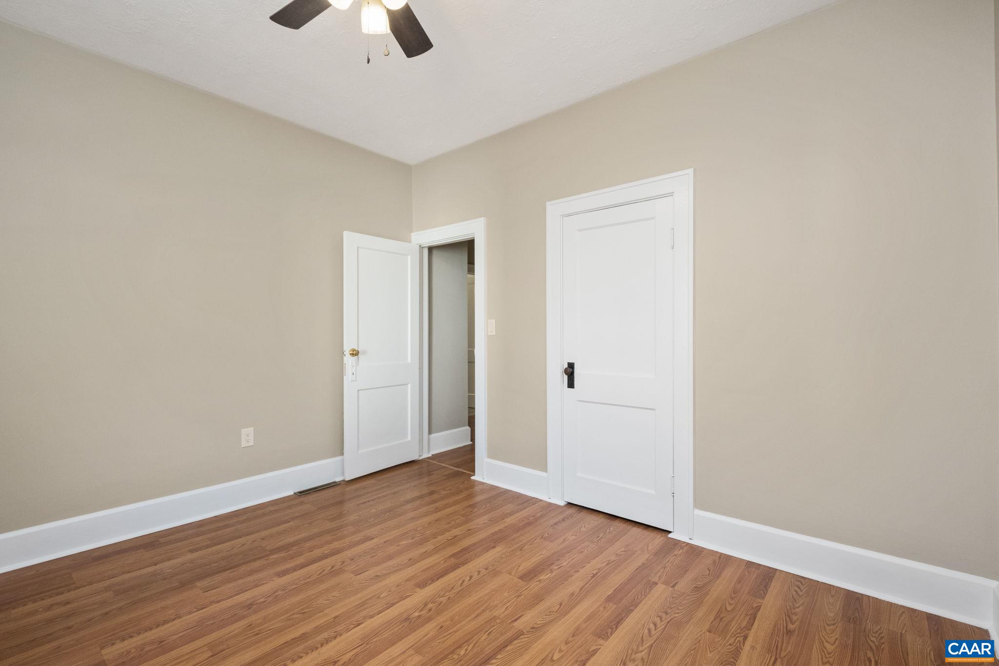 2015 W BEVERLEY ST, STAUNTON, Virginia 24401, 2 Bedrooms Bedrooms, ,1 BathroomBathrooms,Residential,2015 W BEVERLEY ST,672165 MLS # 672165