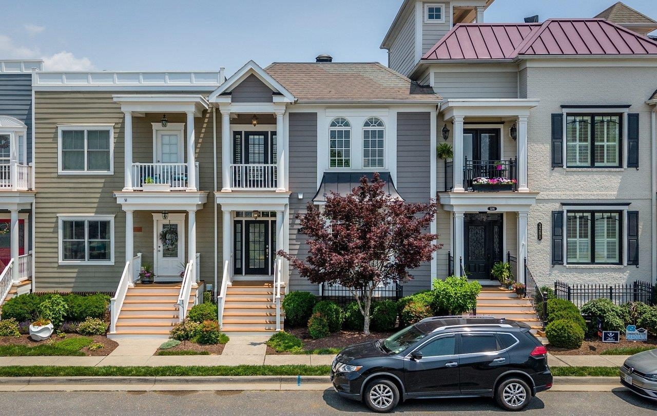 3277 PRESTON SHORE DR, ROCKINGHAM, Virginia 22801, 2 Bedrooms Bedrooms, ,3 BathroomsBathrooms,Residential,3277 PRESTON SHORE DR,672436 MLS # 672436 3277 PRESTON SHORE DR, ROCKINGHAM, Virginia 22801, 2 Bedrooms Bedrooms, ,3 BathroomsBathrooms,Residential,3277 PRESTON SHORE DR,672436 MLS # 672436