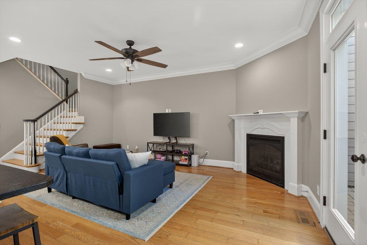 3277 PRESTON SHORE DR, ROCKINGHAM, Virginia 22801, 2 Bedrooms Bedrooms, ,3 BathroomsBathrooms,Residential,3277 PRESTON SHORE DR,672436 MLS # 672436 3277 PRESTON SHORE DR, ROCKINGHAM, Virginia 22801, 2 Bedrooms Bedrooms, ,3 BathroomsBathrooms,Residential,3277 PRESTON SHORE DR,672436 MLS # 672436