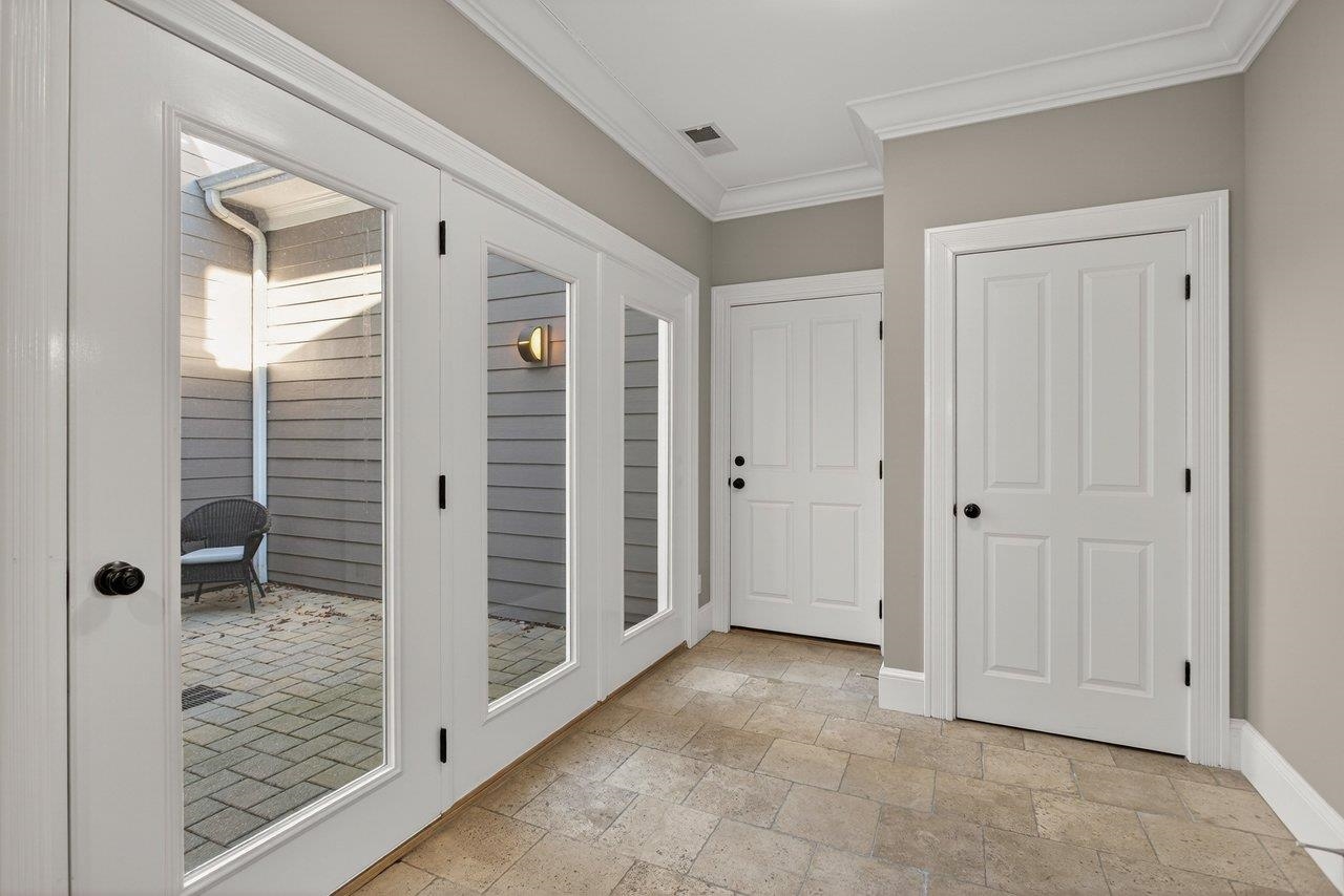 3277 PRESTON SHORE DR, ROCKINGHAM, Virginia 22801, 2 Bedrooms Bedrooms, ,3 BathroomsBathrooms,Residential,3277 PRESTON SHORE DR,672436 MLS # 672436 3277 PRESTON SHORE DR, ROCKINGHAM, Virginia 22801, 2 Bedrooms Bedrooms, ,3 BathroomsBathrooms,Residential,3277 PRESTON SHORE DR,672436 MLS # 672436