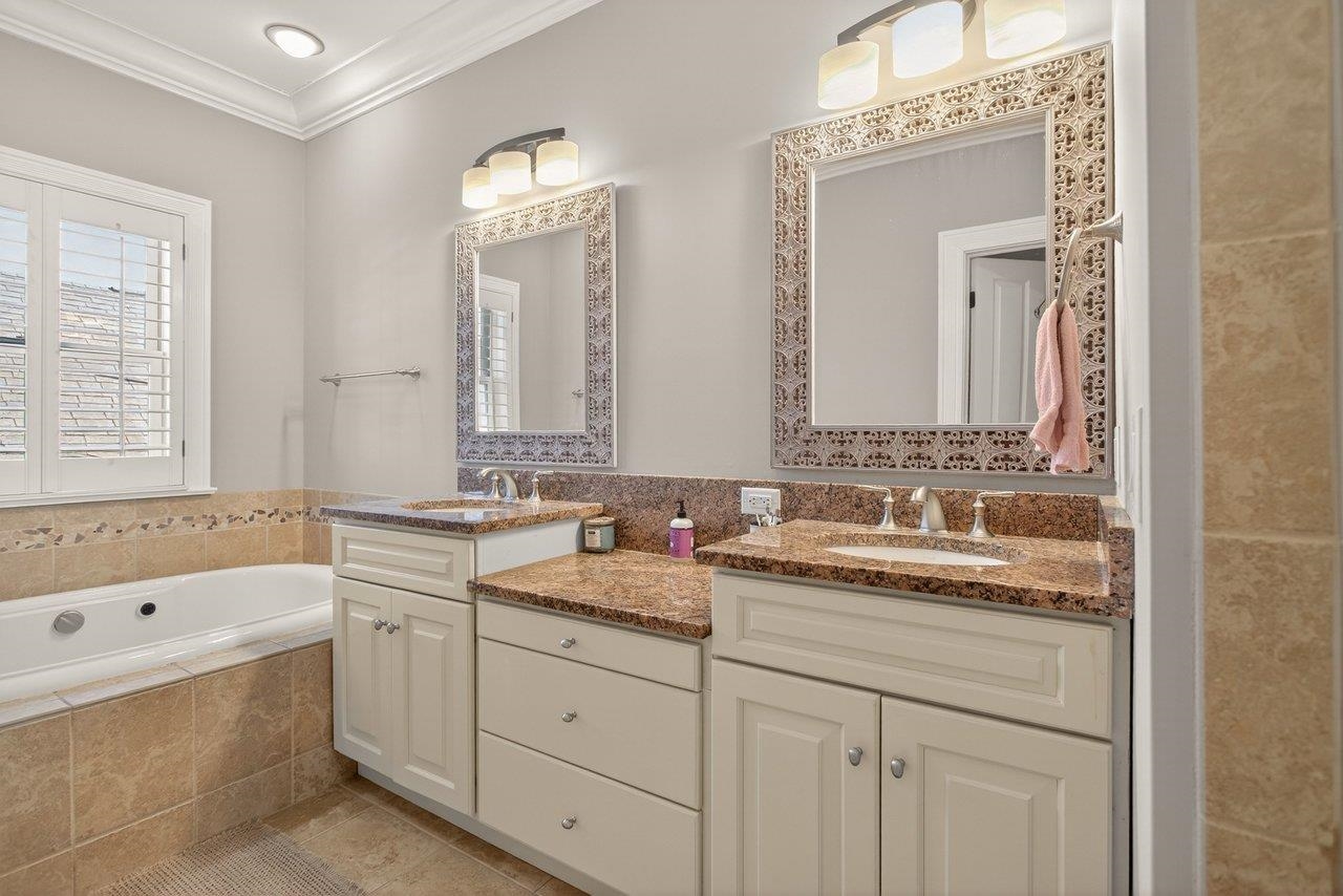 3277 PRESTON SHORE DR, ROCKINGHAM, Virginia 22801, 2 Bedrooms Bedrooms, ,3 BathroomsBathrooms,Residential,3277 PRESTON SHORE DR,672436 MLS # 672436 3277 PRESTON SHORE DR, ROCKINGHAM, Virginia 22801, 2 Bedrooms Bedrooms, ,3 BathroomsBathrooms,Residential,3277 PRESTON SHORE DR,672436 MLS # 672436