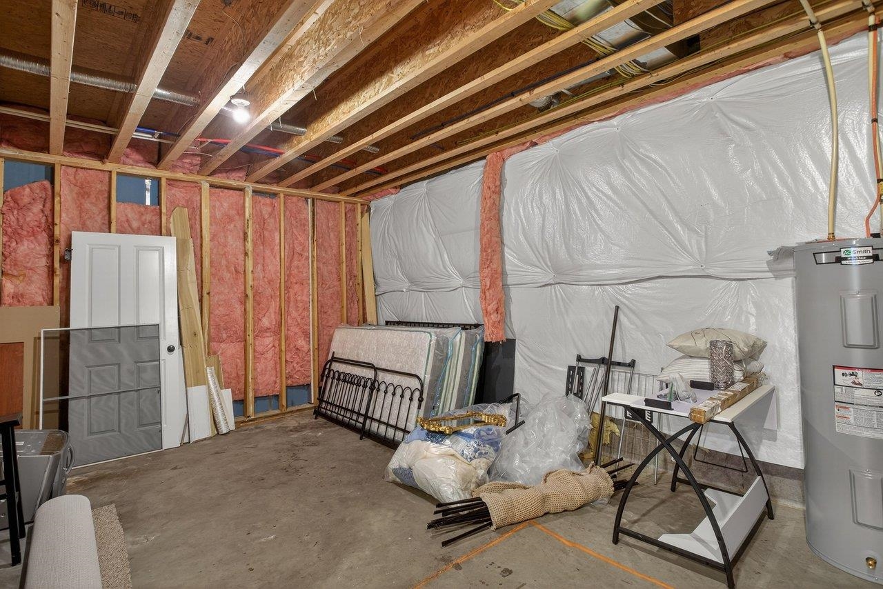 3277 PRESTON SHORE DR, ROCKINGHAM, Virginia 22801, 2 Bedrooms Bedrooms, ,3 BathroomsBathrooms,Residential,3277 PRESTON SHORE DR,672436 MLS # 672436 3277 PRESTON SHORE DR, ROCKINGHAM, Virginia 22801, 2 Bedrooms Bedrooms, ,3 BathroomsBathrooms,Residential,3277 PRESTON SHORE DR,672436 MLS # 672436