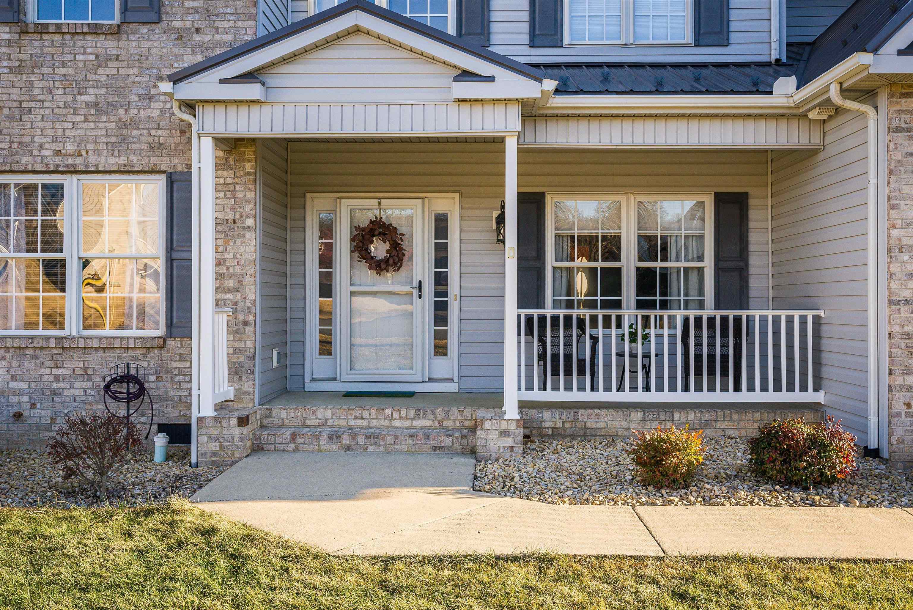 6 LITTLE JOHN CT, WAYNESBORO, Virginia 22980, 4 Bedrooms Bedrooms, ,2 BathroomsBathrooms,Residential,6 LITTLE JOHN CT,672438 MLS # 672438