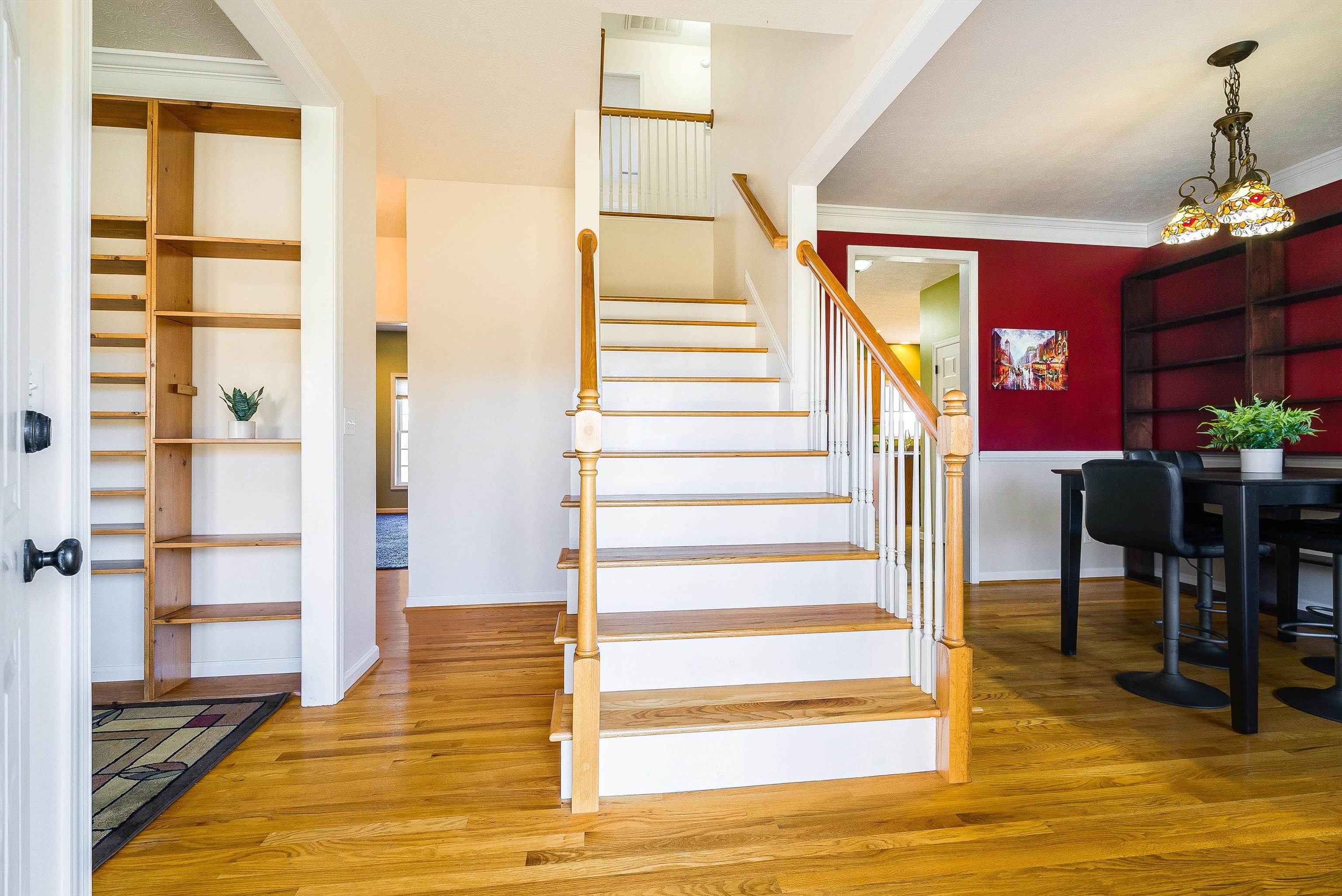 6 LITTLE JOHN CT, WAYNESBORO, Virginia 22980, 4 Bedrooms Bedrooms, ,2 BathroomsBathrooms,Residential,6 LITTLE JOHN CT,672438 MLS # 672438