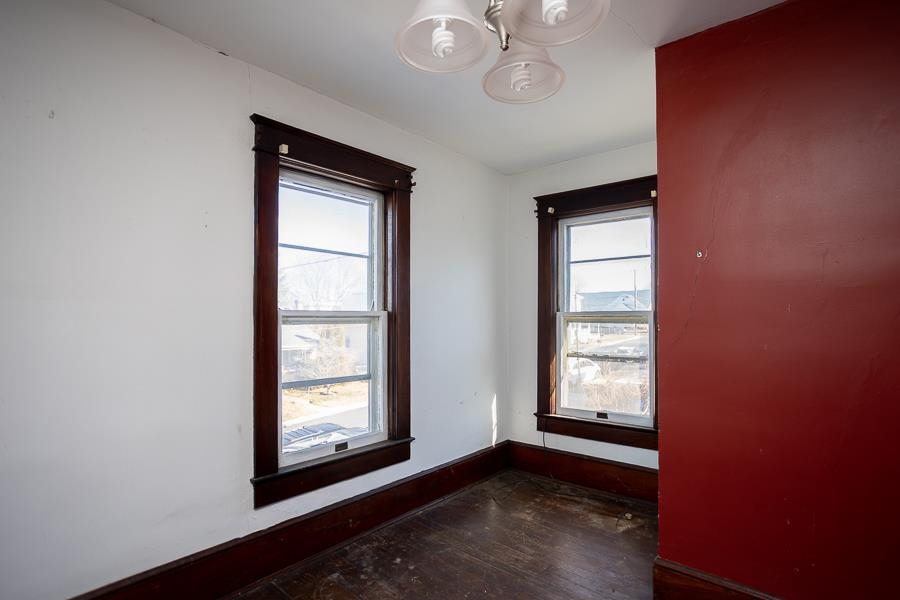 427 GREEN ST, HARRISONBURG, Virginia 22801, 3 Bedrooms Bedrooms, ,1 BathroomBathrooms,Residential,427 GREEN ST,672450 MLS # 672450