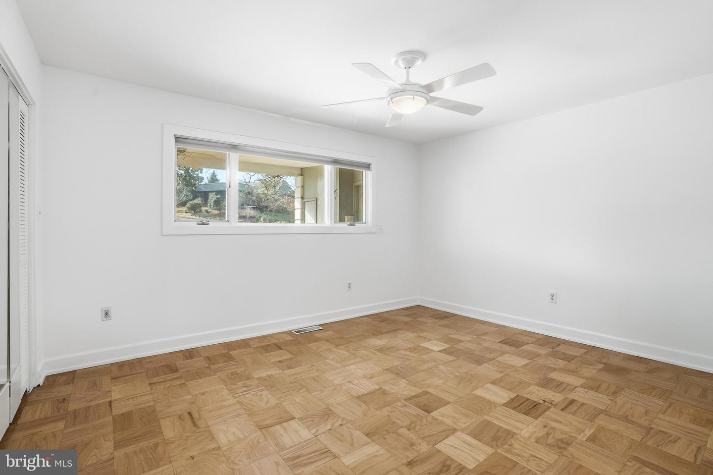 2745 N RADFORD ST, ARLINGTON, Virginia 22207, 5 Bedrooms Bedrooms, ,3 BathroomsBathrooms,Residential,For sale,2745 N RADFORD ST,VAAR2066586 MLS # VAAR2066586