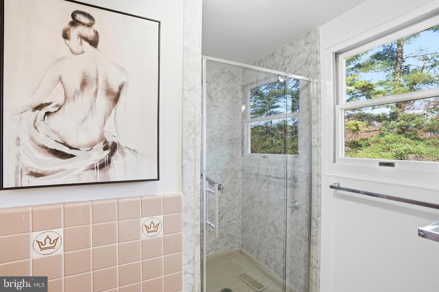 2745 N RADFORD ST, ARLINGTON, Virginia 22207, 5 Bedrooms Bedrooms, ,3 BathroomsBathrooms,Residential,For sale,2745 N RADFORD ST,VAAR2066586 MLS # VAAR2066586