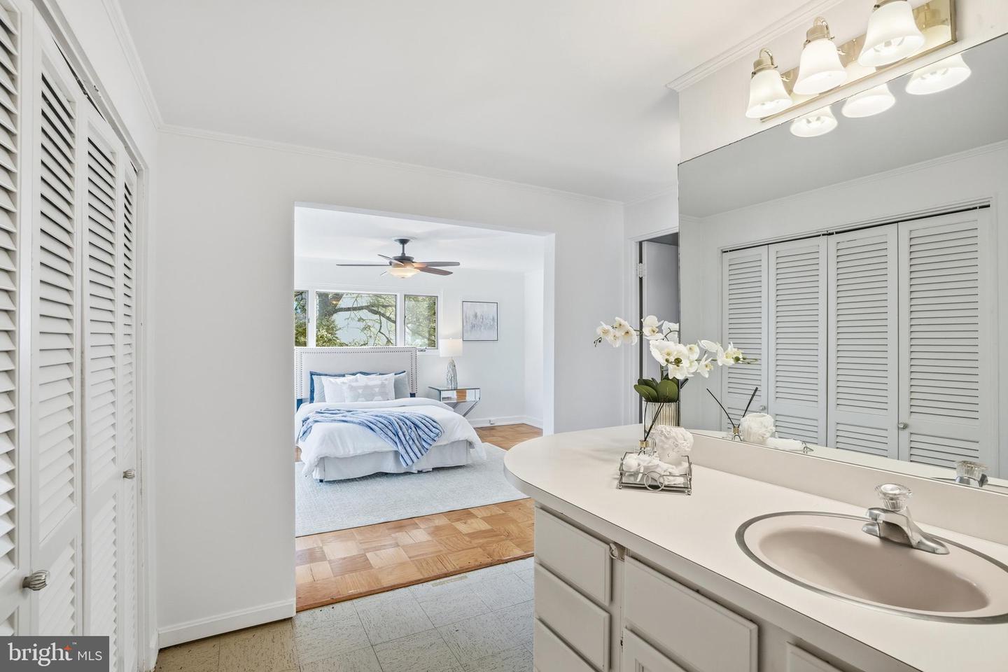 2745 N RADFORD ST, ARLINGTON, Virginia 22207, 5 Bedrooms Bedrooms, ,3 BathroomsBathrooms,Residential,For sale,2745 N RADFORD ST,VAAR2066586 MLS # VAAR2066586