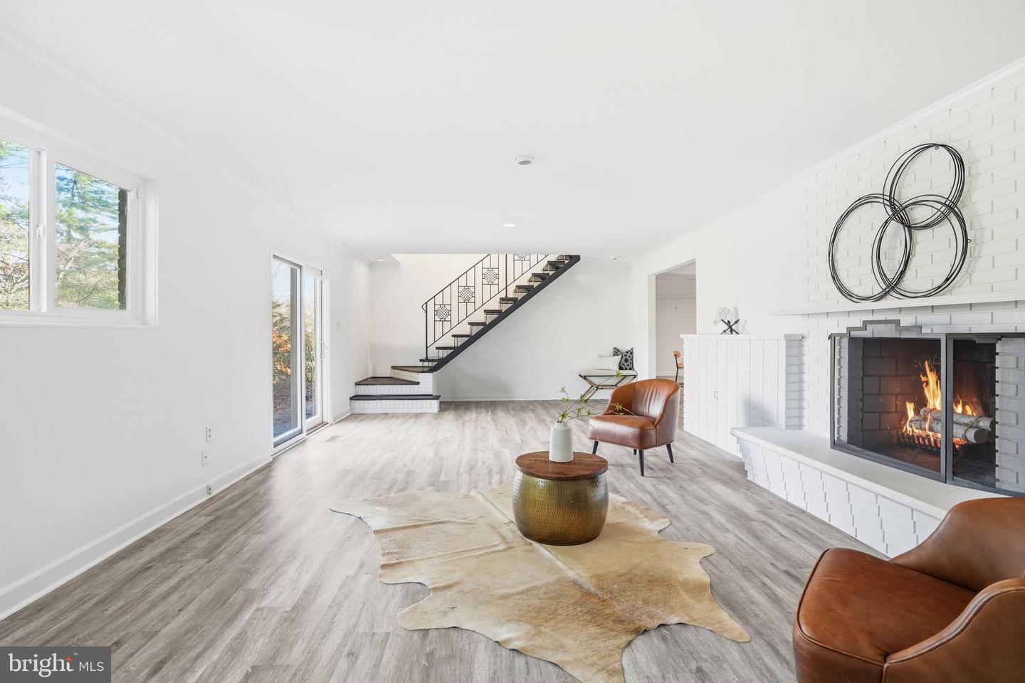 2745 N RADFORD ST, ARLINGTON, Virginia 22207, 5 Bedrooms Bedrooms, ,3 BathroomsBathrooms,Residential,For sale,2745 N RADFORD ST,VAAR2066586 MLS # VAAR2066586