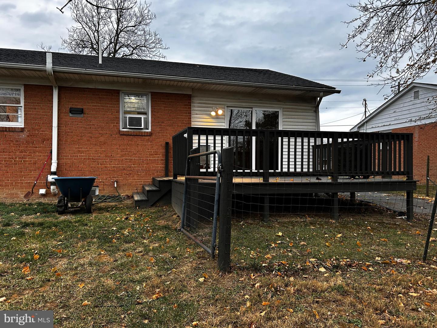 760 JORDAN SPRINGS RD, STEPHENSON, Virginia 22656, 3 Bedrooms Bedrooms, ,1 BathroomBathrooms,Residential,For sale,760 JORDAN SPRINGS RD,VAFV2038350 MLS # VAFV2038350