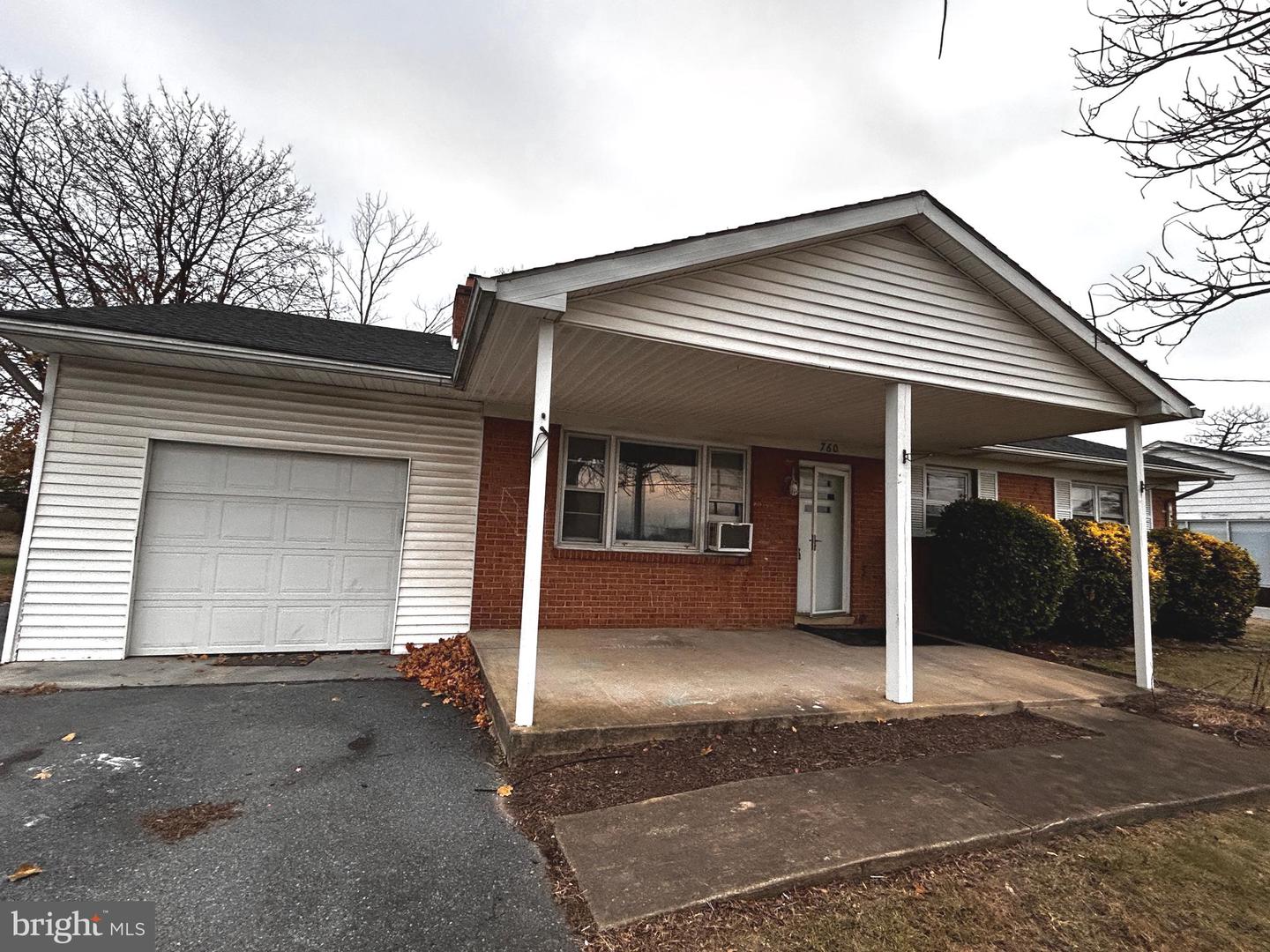 760 JORDAN SPRINGS RD, STEPHENSON, Virginia 22656, 3 Bedrooms Bedrooms, ,1 BathroomBathrooms,Residential,For sale,760 JORDAN SPRINGS RD,VAFV2038350 MLS # VAFV2038350