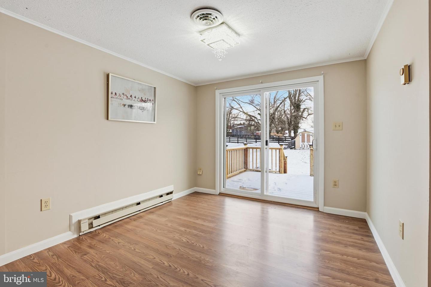 25-A S BERLIN PIKE, LOVETTSVILLE, Virginia 20180, 2 Bedrooms Bedrooms, ,3 BathroomsBathrooms,Residential,For sale,25-A S BERLIN PIKE,VALO2112288 MLS # VALO2112288