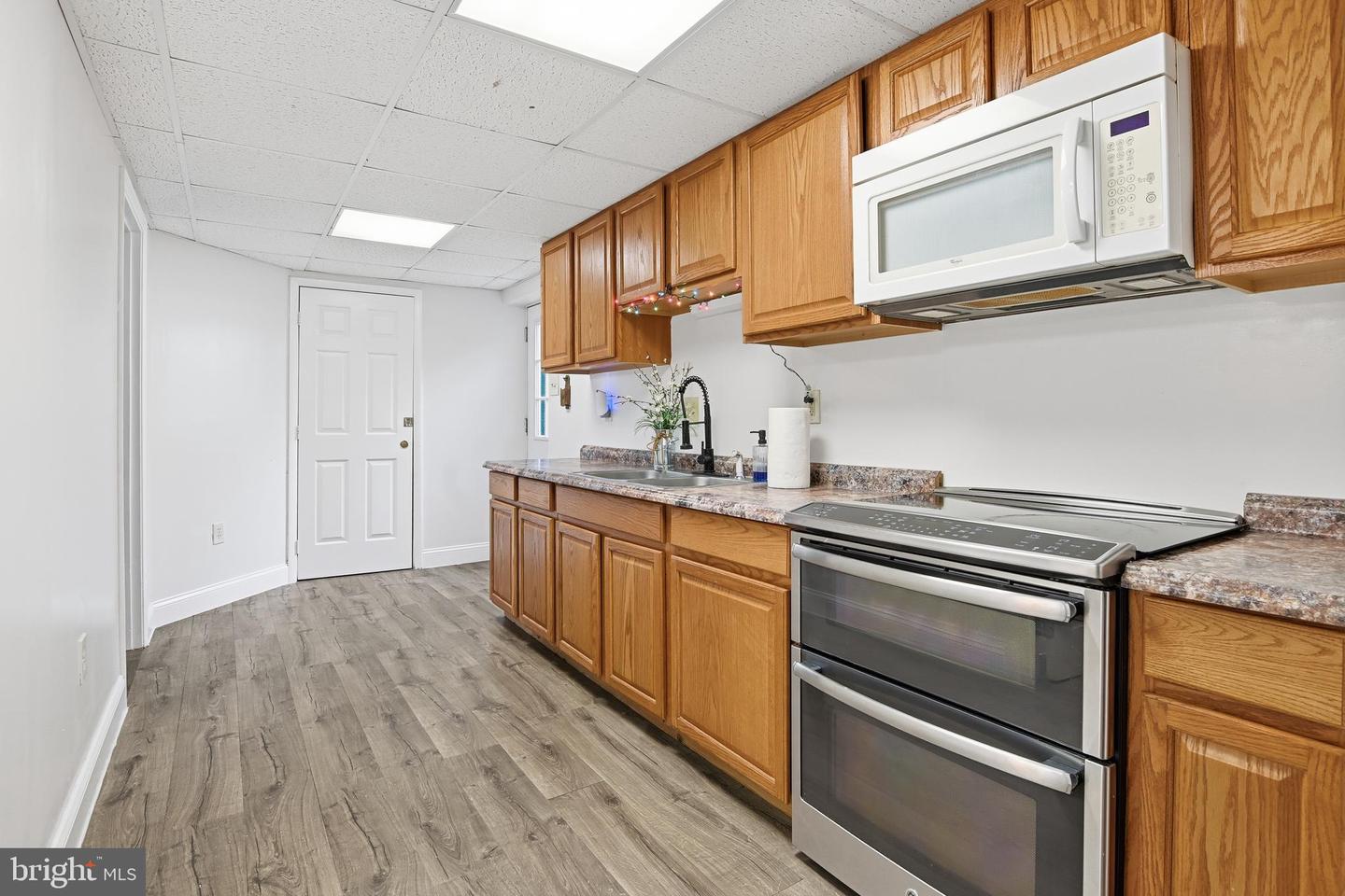 25-A S BERLIN PIKE, LOVETTSVILLE, Virginia 20180, 2 Bedrooms Bedrooms, ,3 BathroomsBathrooms,Residential,For sale,25-A S BERLIN PIKE,VALO2112288 MLS # VALO2112288