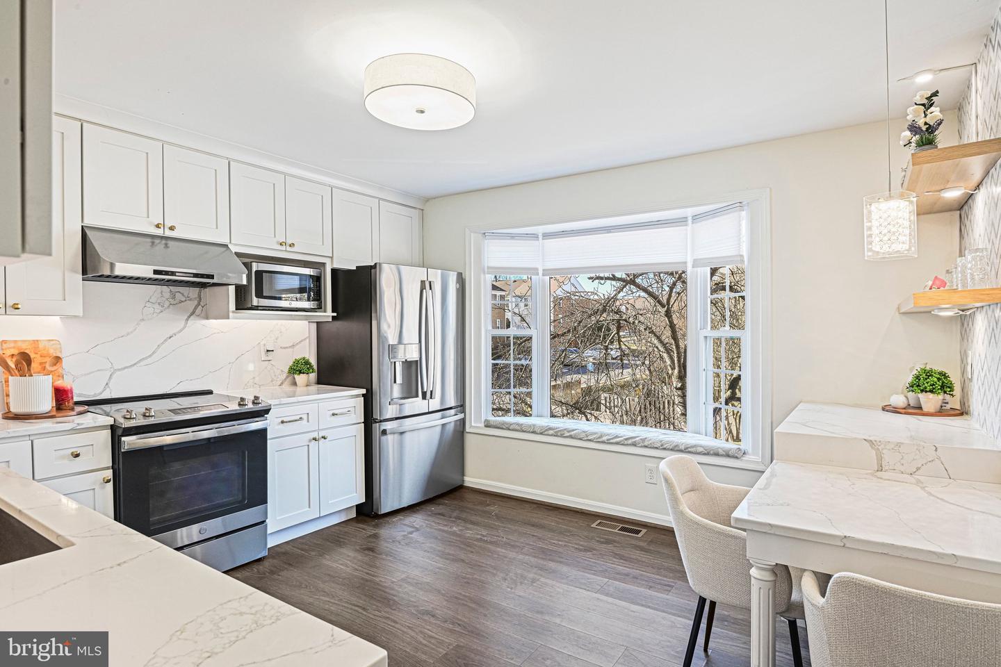 3154 VALENTINO CT, OAKTON, Virginia 22124, 4 Bedrooms Bedrooms, ,3 BathroomsBathrooms,Residential,For sale,3154 VALENTINO CT,VAFX2282370 MLS # VAFX2282370