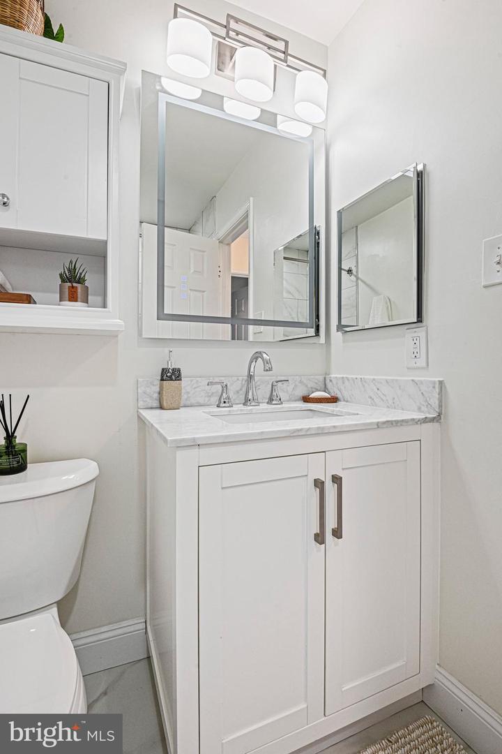 3154 VALENTINO CT, OAKTON, Virginia 22124, 4 Bedrooms Bedrooms, ,3 BathroomsBathrooms,Residential,For sale,3154 VALENTINO CT,VAFX2282370 MLS # VAFX2282370