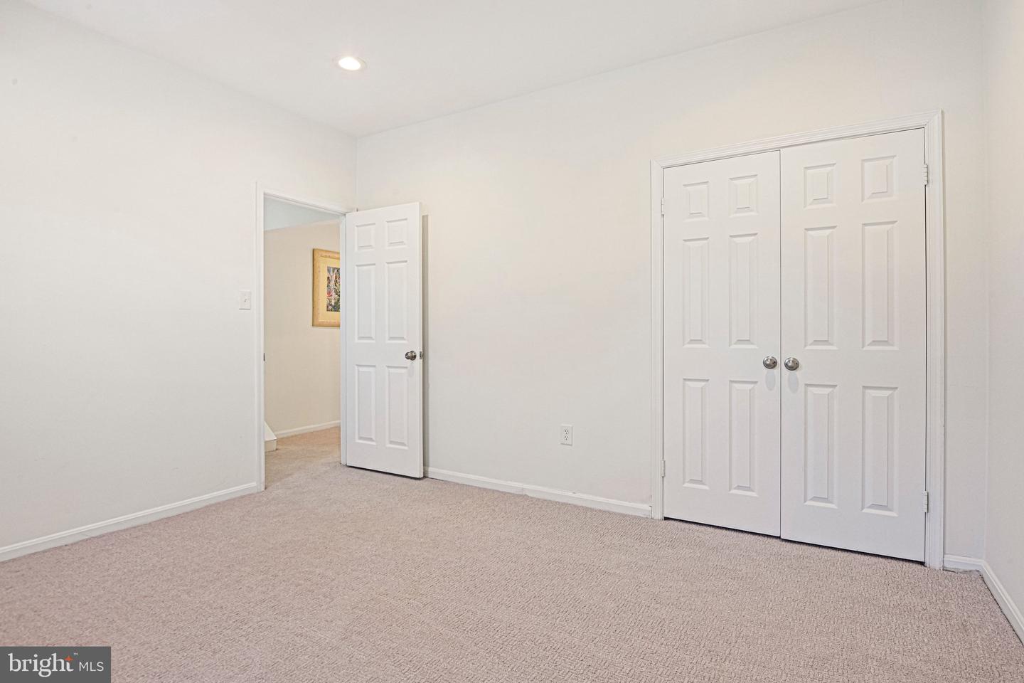 3154 VALENTINO CT, OAKTON, Virginia 22124, 4 Bedrooms Bedrooms, ,3 BathroomsBathrooms,Residential,For sale,3154 VALENTINO CT,VAFX2282370 MLS # VAFX2282370