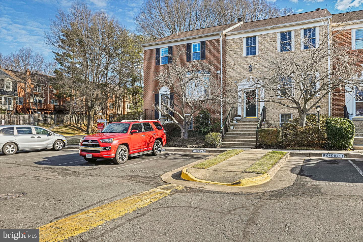 3154 VALENTINO CT, OAKTON, Virginia 22124, 4 Bedrooms Bedrooms, ,3 BathroomsBathrooms,Residential,For sale,3154 VALENTINO CT,VAFX2282370 MLS # VAFX2282370