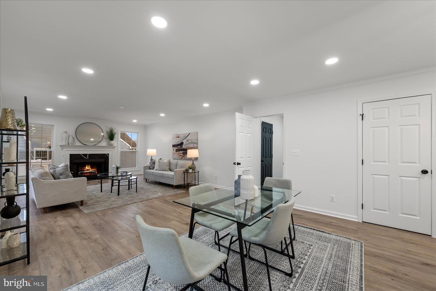 9615 MANASSAS FORGE DR, MANASSAS, Virginia 20111, 4 Bedrooms Bedrooms, ,4 BathroomsBathrooms,Residential,For sale,9615 MANASSAS FORGE DR,VAPW2109282 MLS # VAPW2109282