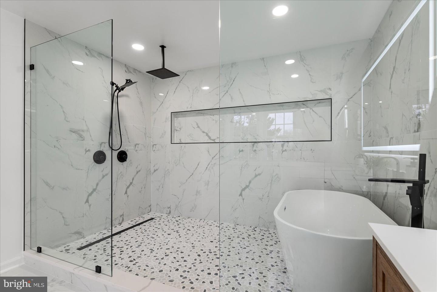 9615 MANASSAS FORGE DR, MANASSAS, Virginia 20111, 4 Bedrooms Bedrooms, ,4 BathroomsBathrooms,Residential,For sale,9615 MANASSAS FORGE DR,VAPW2109282 MLS # VAPW2109282