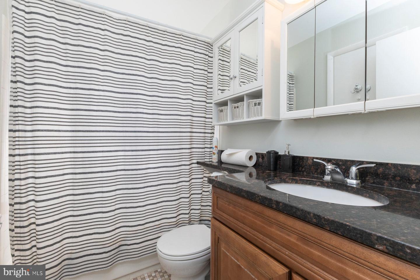 3913 FORESTDALE AVE, WOODBRIDGE, Virginia 22193, 4 Bedrooms Bedrooms, ,2 BathroomsBathrooms,Residential,For sale,3913 FORESTDALE AVE,VAPW2109678 MLS # VAPW2109678