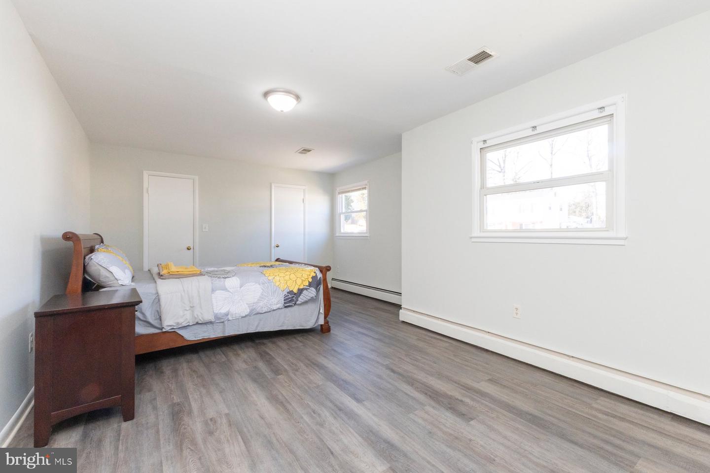 3913 FORESTDALE AVE, WOODBRIDGE, Virginia 22193, 4 Bedrooms Bedrooms, ,2 BathroomsBathrooms,Residential,For sale,3913 FORESTDALE AVE,VAPW2109678 MLS # VAPW2109678