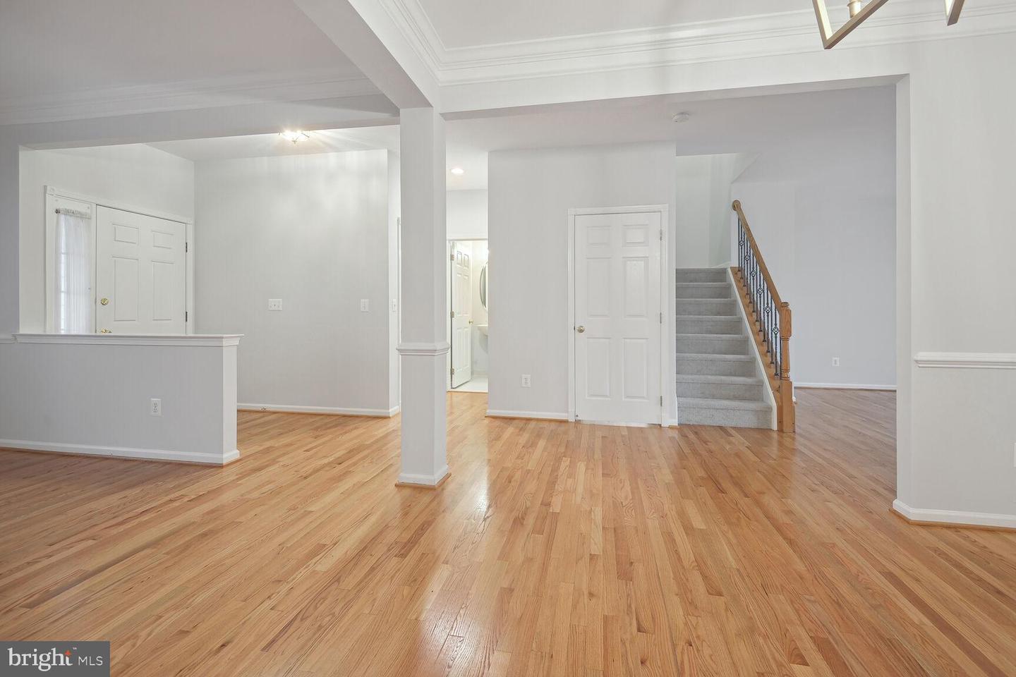 5588 ARROWFIELD TER, HAYMARKET, Virginia 20169, 3 Bedrooms Bedrooms, ,2 BathroomsBathrooms,Residential,For sale,5588 ARROWFIELD TER,VAPW2109784 MLS # VAPW2109784