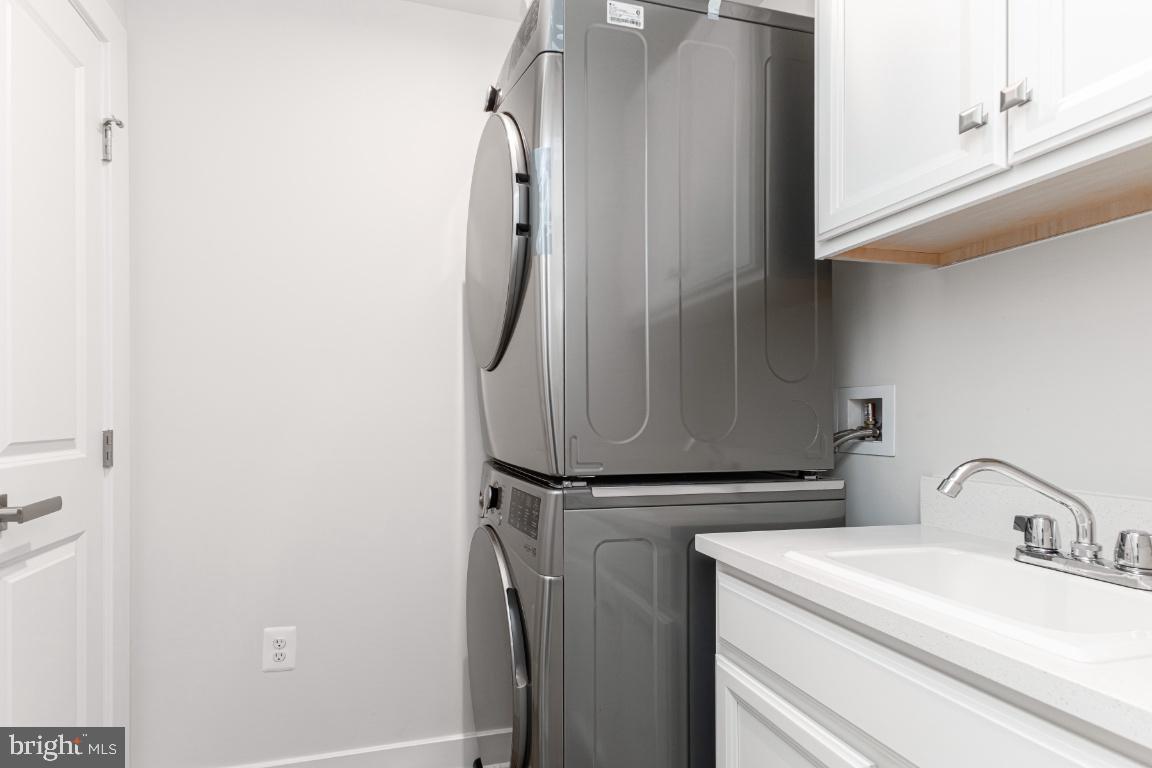 14093 SUNRISE VALLEY DR, HERNDON, Virginia 20171, 3 Bedrooms Bedrooms, ,2 BathroomsBathrooms,Residential,For sale,14093 SUNRISE VALLEY DR,VAFX2283762 MLS # VAFX2283762 14093 SUNRISE VALLEY DR, HERNDON, Virginia 20171, 3 Bedrooms Bedrooms, ,2 BathroomsBathrooms,Residential,For sale,14093 SUNRISE VALLEY DR,VAFX2283762 MLS # VAFX2283762