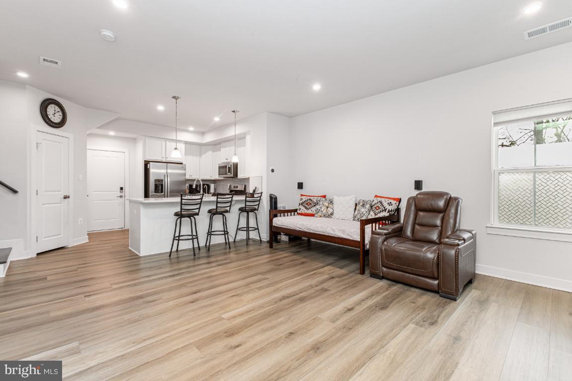 14093 SUNRISE VALLEY DR, HERNDON, Virginia 20171, 3 Bedrooms Bedrooms, ,2 BathroomsBathrooms,Residential,For sale,14093 SUNRISE VALLEY DR,VAFX2283762 MLS # VAFX2283762 14093 SUNRISE VALLEY DR, HERNDON, Virginia 20171, 3 Bedrooms Bedrooms, ,2 BathroomsBathrooms,Residential,For sale,14093 SUNRISE VALLEY DR,VAFX2283762 MLS # VAFX2283762