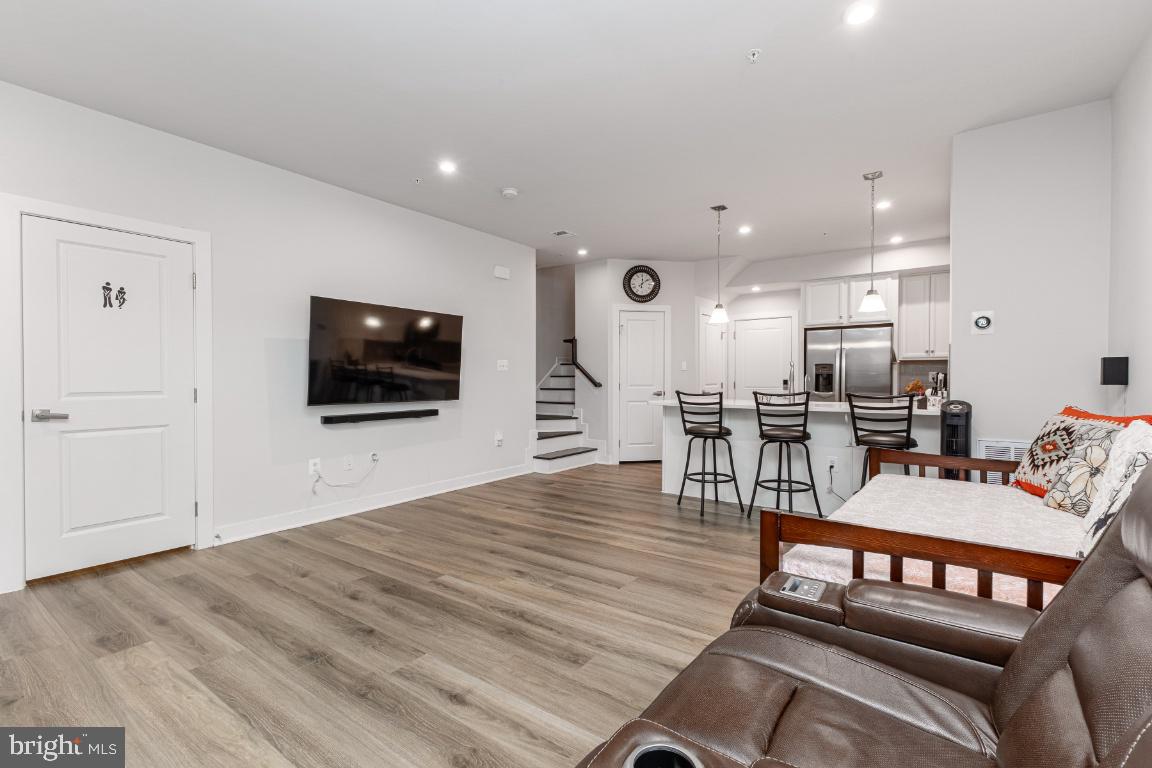 14093 SUNRISE VALLEY DR, HERNDON, Virginia 20171, 3 Bedrooms Bedrooms, ,2 BathroomsBathrooms,Residential,For sale,14093 SUNRISE VALLEY DR,VAFX2283762 MLS # VAFX2283762 14093 SUNRISE VALLEY DR, HERNDON, Virginia 20171, 3 Bedrooms Bedrooms, ,2 BathroomsBathrooms,Residential,For sale,14093 SUNRISE VALLEY DR,VAFX2283762 MLS # VAFX2283762