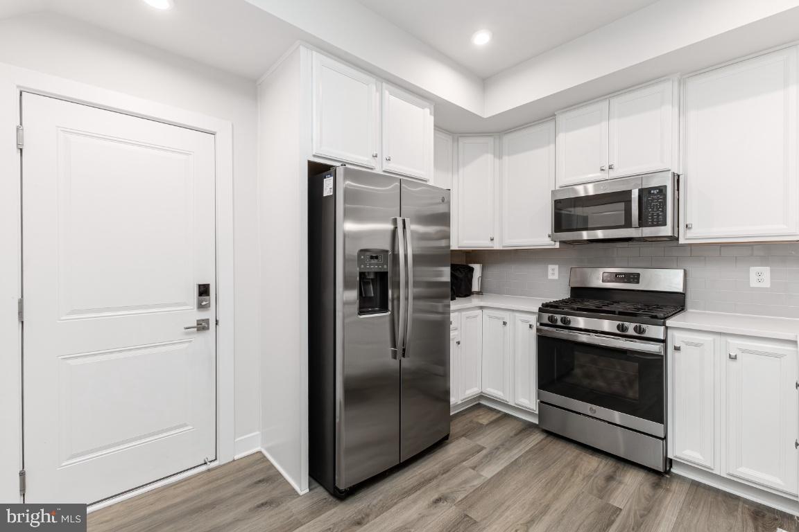 14093 SUNRISE VALLEY DR, HERNDON, Virginia 20171, 3 Bedrooms Bedrooms, ,2 BathroomsBathrooms,Residential,For sale,14093 SUNRISE VALLEY DR,VAFX2283762 MLS # VAFX2283762 14093 SUNRISE VALLEY DR, HERNDON, Virginia 20171, 3 Bedrooms Bedrooms, ,2 BathroomsBathrooms,Residential,For sale,14093 SUNRISE VALLEY DR,VAFX2283762 MLS # VAFX2283762