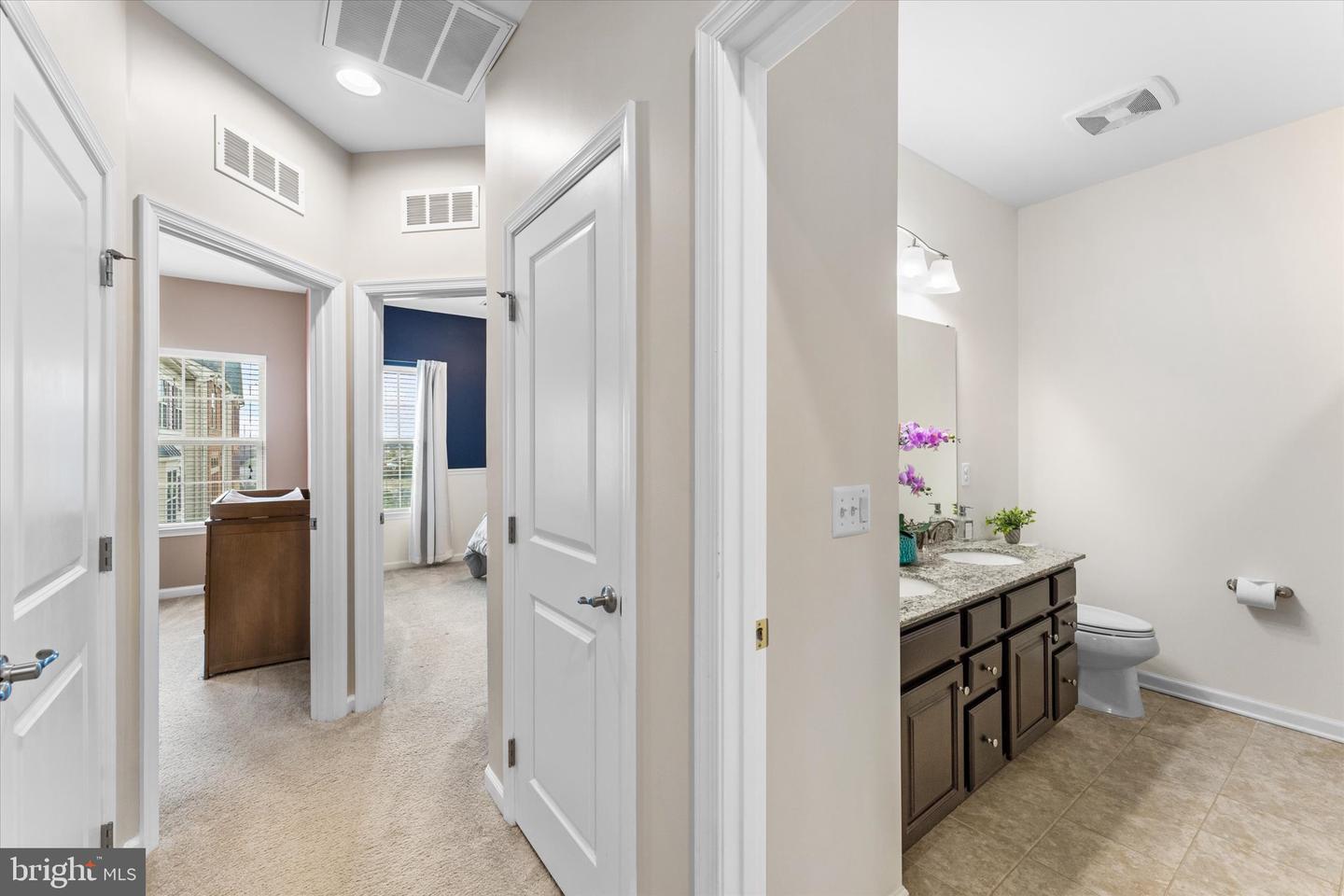 7861 CULLODEN CREST LANE, GAINESVILLE, Virginia 20155, 3 Bedrooms Bedrooms, ,2 BathroomsBathrooms,Residential,For sale,7861 CULLODEN CREST LANE,VAPW2109828 MLS # VAPW2109828