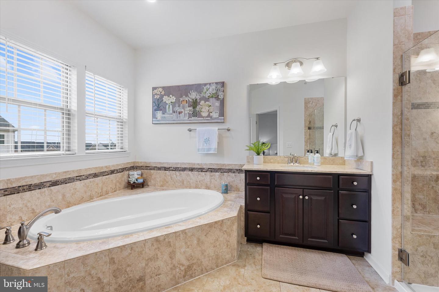 7861 CULLODEN CREST LANE, GAINESVILLE, Virginia 20155, 3 Bedrooms Bedrooms, ,2 BathroomsBathrooms,Residential,For sale,7861 CULLODEN CREST LANE,VAPW2109828 MLS # VAPW2109828