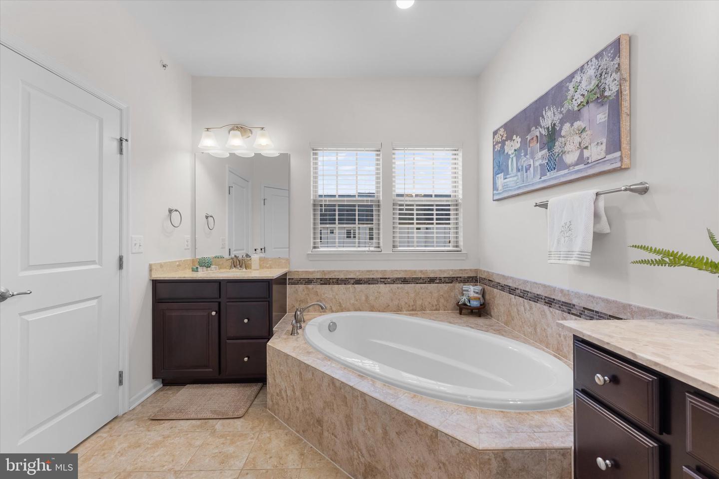 7861 CULLODEN CREST LANE, GAINESVILLE, Virginia 20155, 3 Bedrooms Bedrooms, ,2 BathroomsBathrooms,Residential,For sale,7861 CULLODEN CREST LANE,VAPW2109828 MLS # VAPW2109828