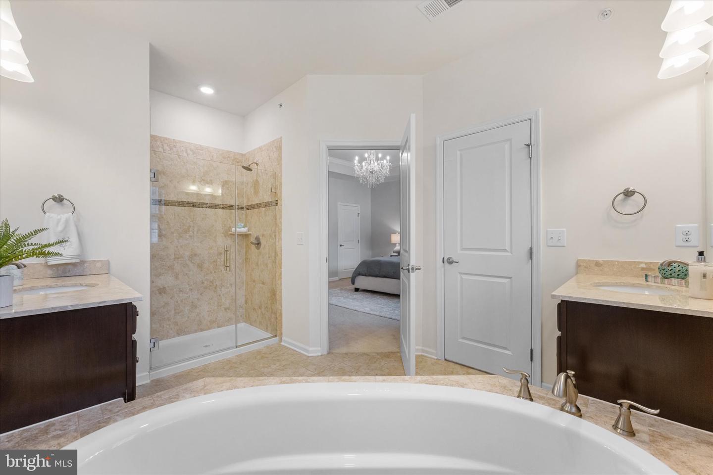 7861 CULLODEN CREST LANE, GAINESVILLE, Virginia 20155, 3 Bedrooms Bedrooms, ,2 BathroomsBathrooms,Residential,For sale,7861 CULLODEN CREST LANE,VAPW2109828 MLS # VAPW2109828