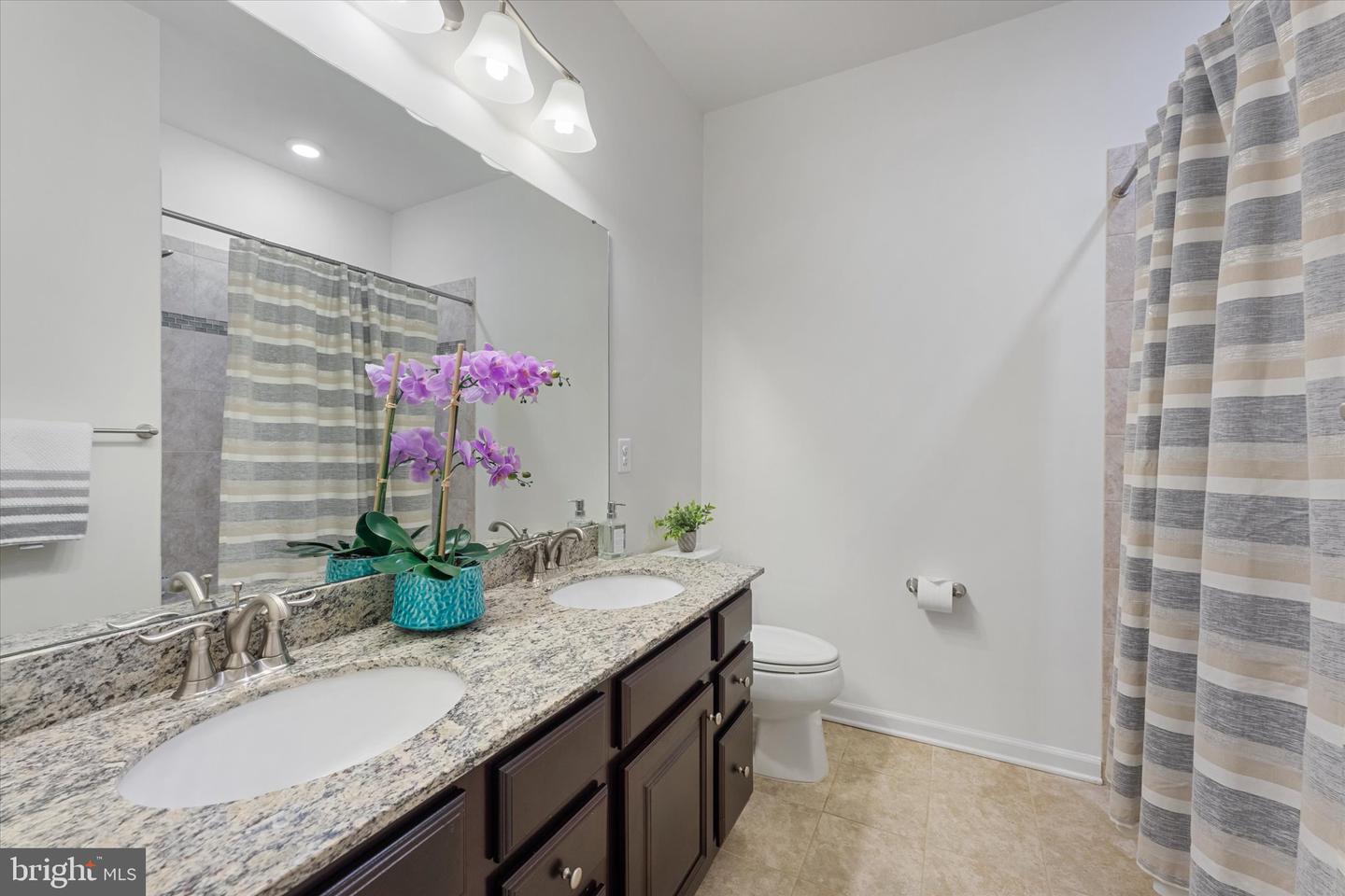 7861 CULLODEN CREST LANE, GAINESVILLE, Virginia 20155, 3 Bedrooms Bedrooms, ,2 BathroomsBathrooms,Residential,For sale,7861 CULLODEN CREST LANE,VAPW2109828 MLS # VAPW2109828