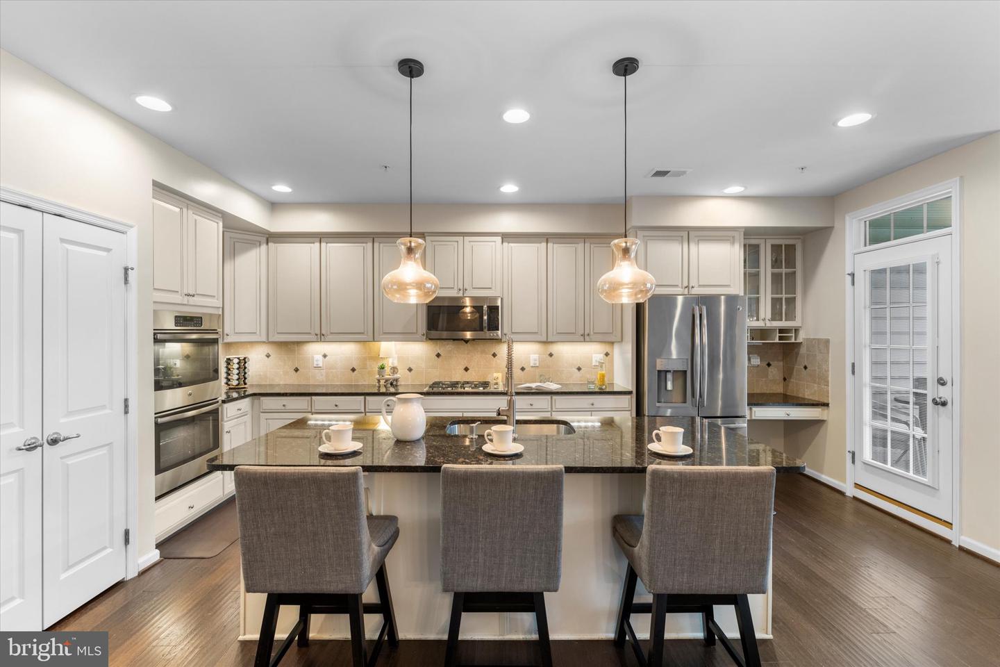 7861 CULLODEN CREST LANE, GAINESVILLE, Virginia 20155, 3 Bedrooms Bedrooms, ,2 BathroomsBathrooms,Residential,For sale,7861 CULLODEN CREST LANE,VAPW2109828 MLS # VAPW2109828