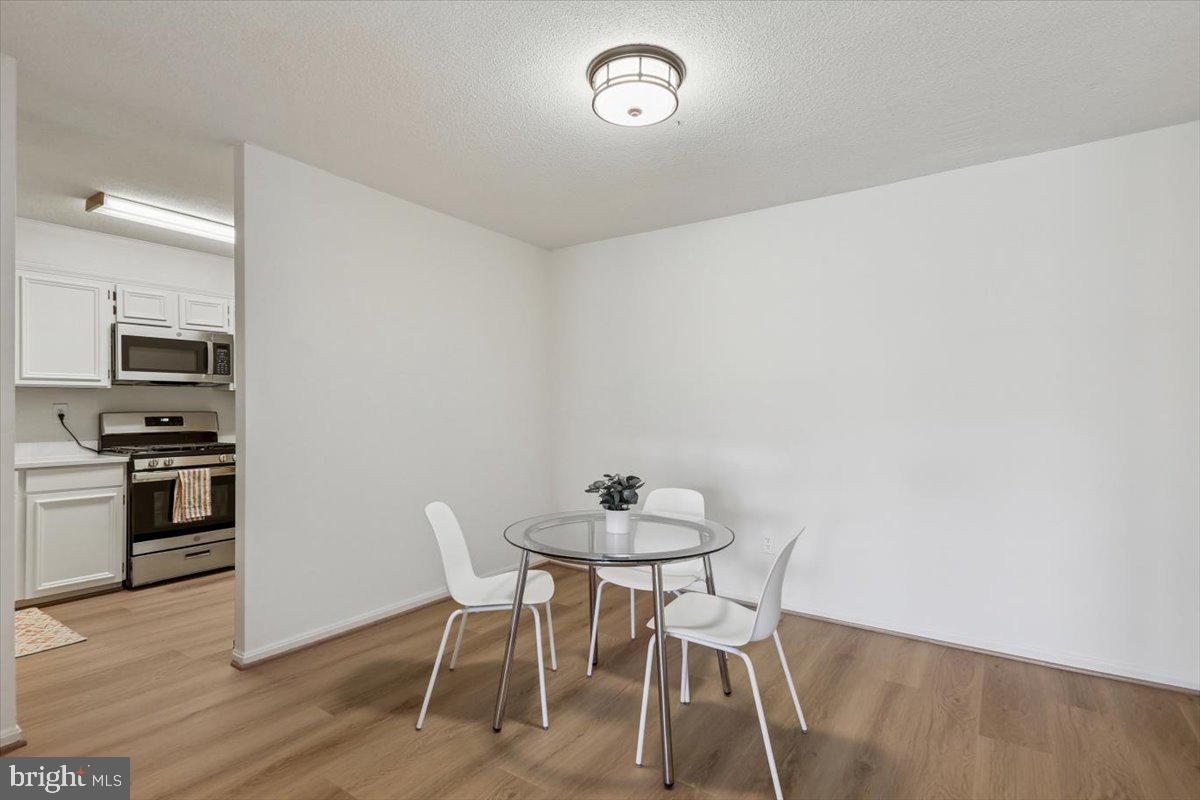 1300 ARMY NAVY DR #106, ARLINGTON, Virginia 22202, 1 Bedroom Bedrooms, ,1 BathroomBathrooms,Residential,For sale,1300 ARMY NAVY DR #106,VAAR2067294 MLS # VAAR2067294 1300 ARMY NAVY DR #106, ARLINGTON, Virginia 22202, 1 Bedroom Bedrooms, ,1 BathroomBathrooms,Residential,For sale,1300 ARMY NAVY DR #106,VAAR2067294 MLS # VAAR2067294