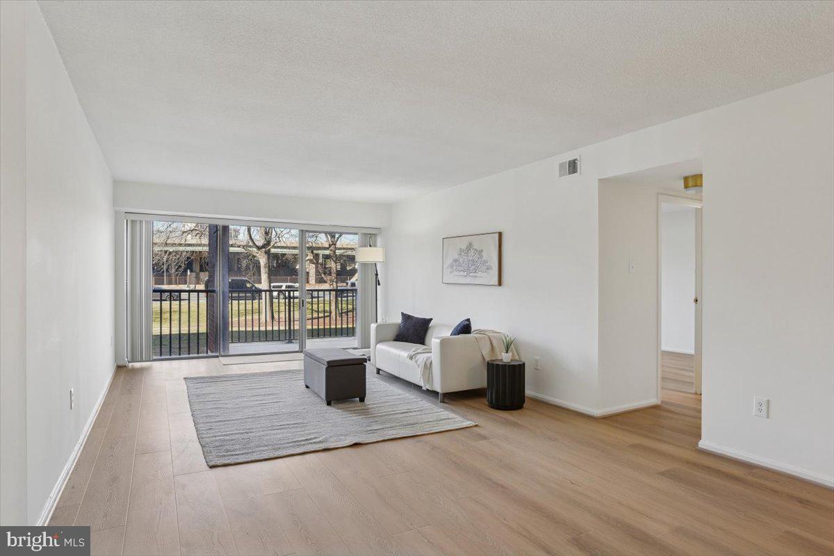 1300 ARMY NAVY DR #106, ARLINGTON, Virginia 22202, 1 Bedroom Bedrooms, ,1 BathroomBathrooms,Residential,For sale,1300 ARMY NAVY DR #106,VAAR2067294 MLS # VAAR2067294 1300 ARMY NAVY DR #106, ARLINGTON, Virginia 22202, 1 Bedroom Bedrooms, ,1 BathroomBathrooms,Residential,For sale,1300 ARMY NAVY DR #106,VAAR2067294 MLS # VAAR2067294