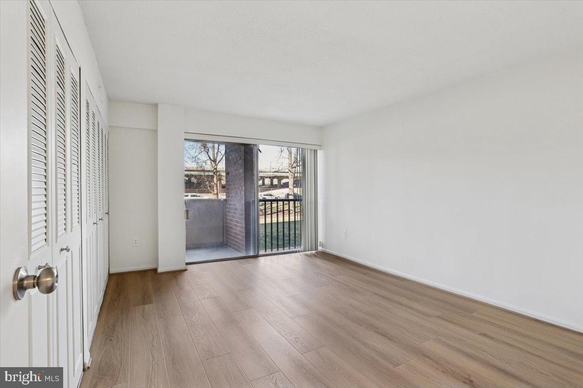 1300 ARMY NAVY DR #106, ARLINGTON, Virginia 22202, 1 Bedroom Bedrooms, ,1 BathroomBathrooms,Residential,For sale,1300 ARMY NAVY DR #106,VAAR2067294 MLS # VAAR2067294 1300 ARMY NAVY DR #106, ARLINGTON, Virginia 22202, 1 Bedroom Bedrooms, ,1 BathroomBathrooms,Residential,For sale,1300 ARMY NAVY DR #106,VAAR2067294 MLS # VAAR2067294