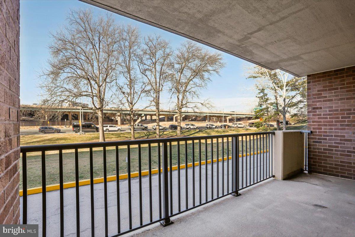 1300 ARMY NAVY DR #106, ARLINGTON, Virginia 22202, 1 Bedroom Bedrooms, ,1 BathroomBathrooms,Residential,For sale,1300 ARMY NAVY DR #106,VAAR2067294 MLS # VAAR2067294 1300 ARMY NAVY DR #106, ARLINGTON, Virginia 22202, 1 Bedroom Bedrooms, ,1 BathroomBathrooms,Residential,For sale,1300 ARMY NAVY DR #106,VAAR2067294 MLS # VAAR2067294