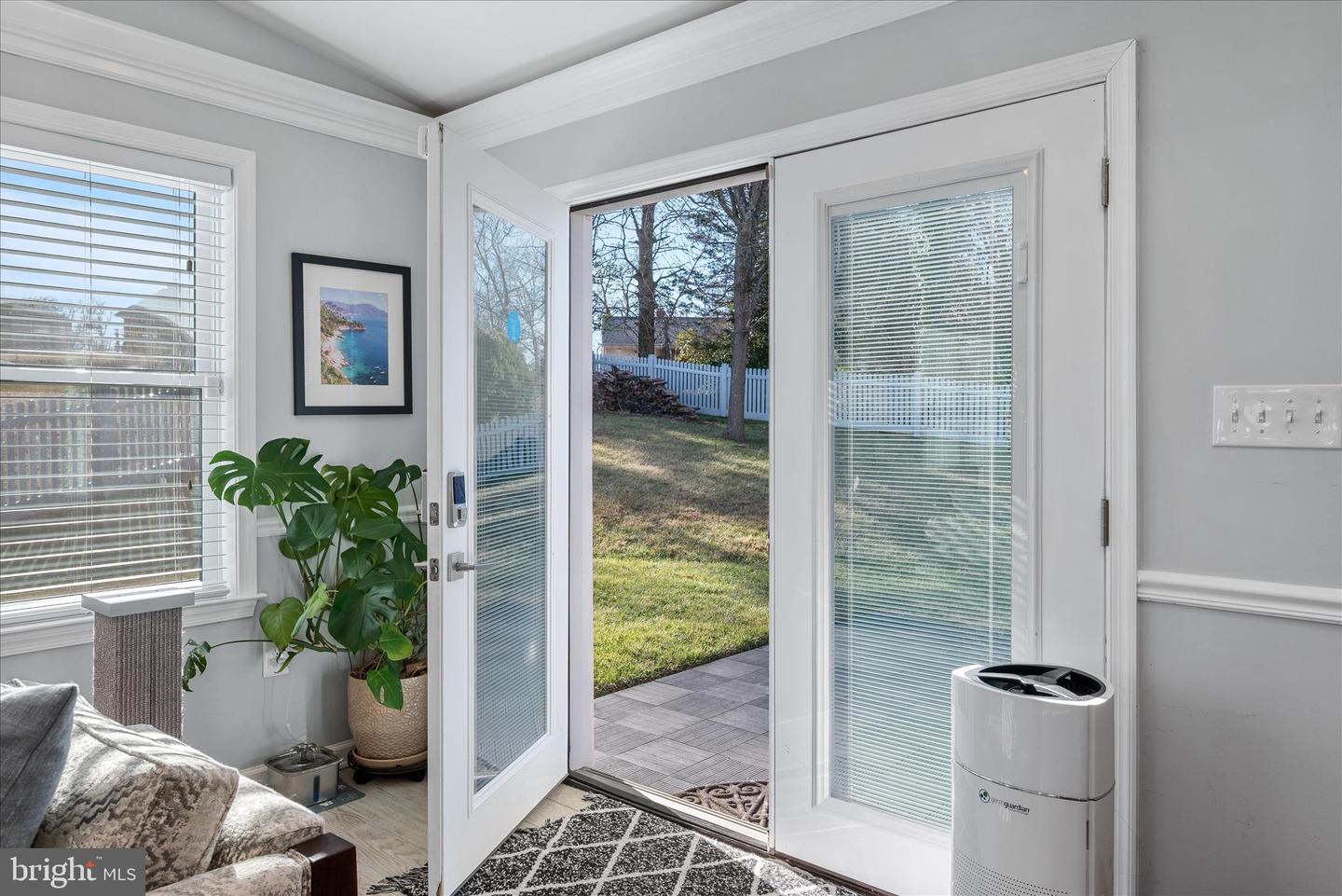 5211 INVERCHAPEL RD, SPRINGFIELD, Virginia 22151, 3 Bedrooms Bedrooms, ,3 BathroomsBathrooms,Residential,For sale,5211 INVERCHAPEL RD,VAFX2284064 MLS # VAFX2284064