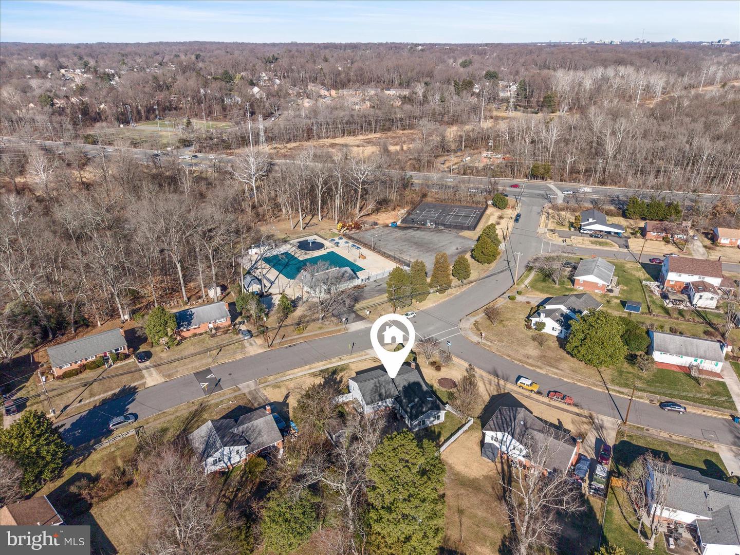 5211 INVERCHAPEL RD, SPRINGFIELD, Virginia 22151, 3 Bedrooms Bedrooms, ,3 BathroomsBathrooms,Residential,For sale,5211 INVERCHAPEL RD,VAFX2284064 MLS # VAFX2284064