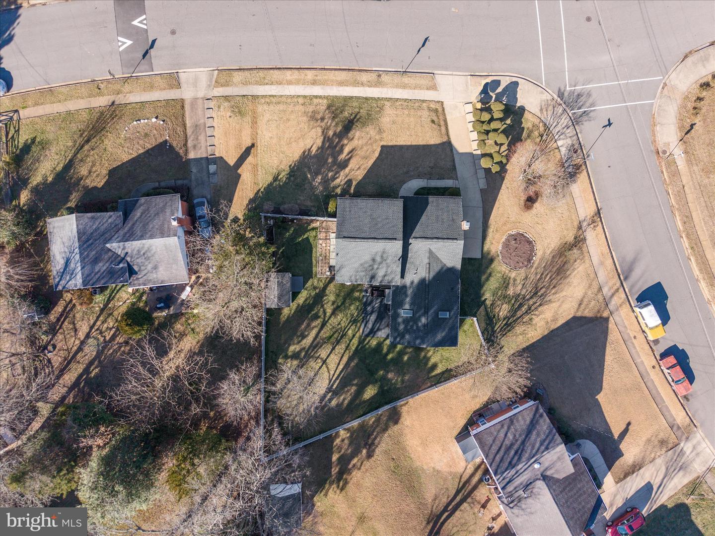 5211 INVERCHAPEL RD, SPRINGFIELD, Virginia 22151, 3 Bedrooms Bedrooms, ,3 BathroomsBathrooms,Residential,For sale,5211 INVERCHAPEL RD,VAFX2284064 MLS # VAFX2284064