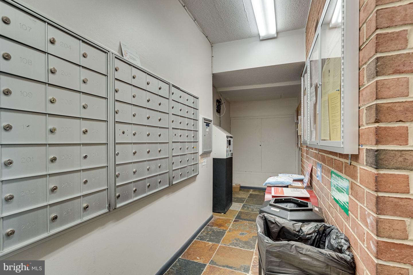 3515 WASHINGTON BLVD #207, ARLINGTON, Virginia 22201, 1 Bedroom Bedrooms, ,1 BathroomBathrooms,Residential,For sale,3515 WASHINGTON BLVD #207,VAAR2067320 MLS # VAAR2067320