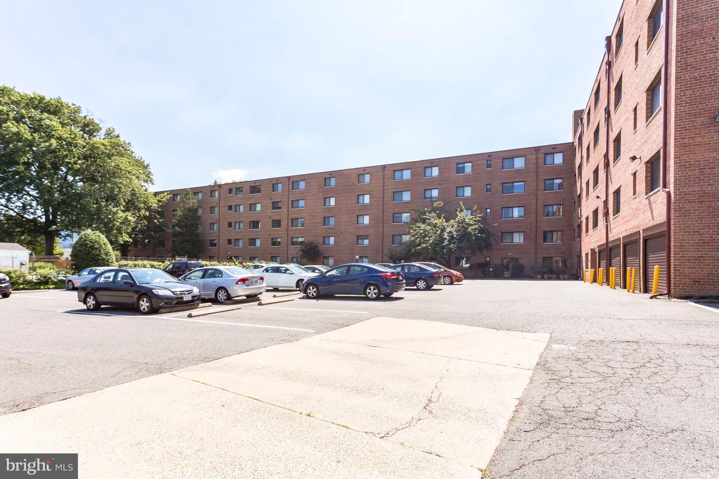 3515 WASHINGTON BLVD #207, ARLINGTON, Virginia 22201, 1 Bedroom Bedrooms, ,1 BathroomBathrooms,Residential,For sale,3515 WASHINGTON BLVD #207,VAAR2067320 MLS # VAAR2067320